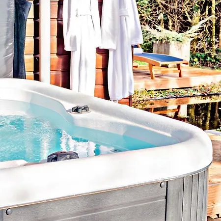 Σπίτι διακοπών Prive Rustplek Op De Veluwe Met Jacuzzi *